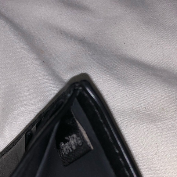 Coach Signature Canvas Wallet - Picture 4 of 4